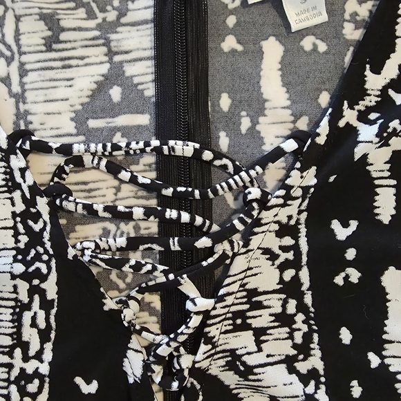 Bisou Bisou Monochrome Patterned Mini Dress Size M Bohochic - Picture 11 of 11